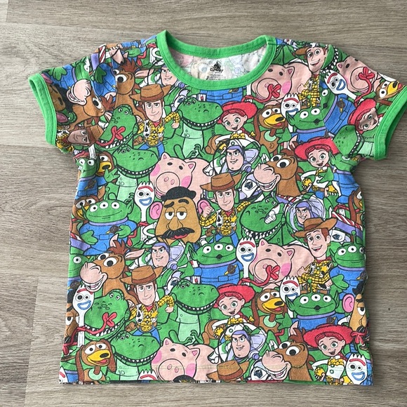 Disney Toy story 4 childrens shirt size 10. All over print - Picture 1 of 2